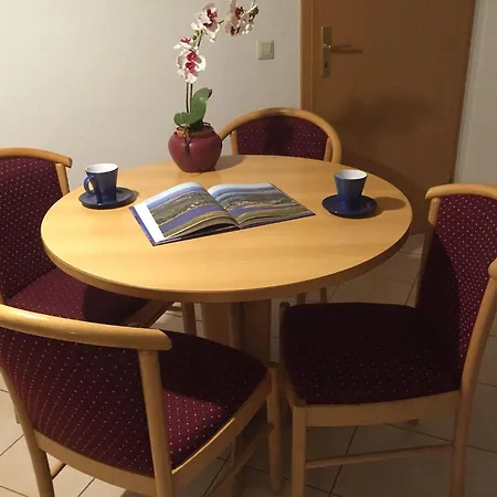 Ferienwohnung-strandkorb 아파트 빈츠